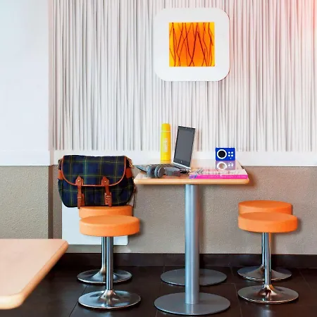 Hotel Ibis Budget Orgeval 2*